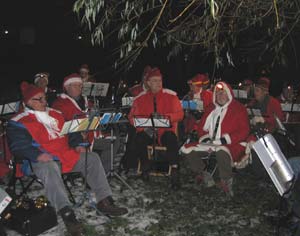 Orkesteret gledet alle de fremmøtte med julemusikk.