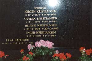 Familien Kristiansen sin gravstøtte